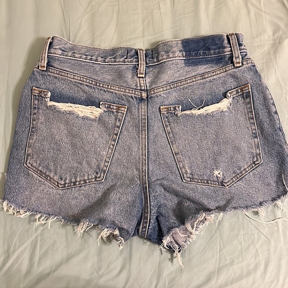 Abercrombie and Fitch High Rise Jean Shorts - Picture 2 of 3